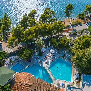 https://acrotel-athena-pallas.hotelschalkidiki.net