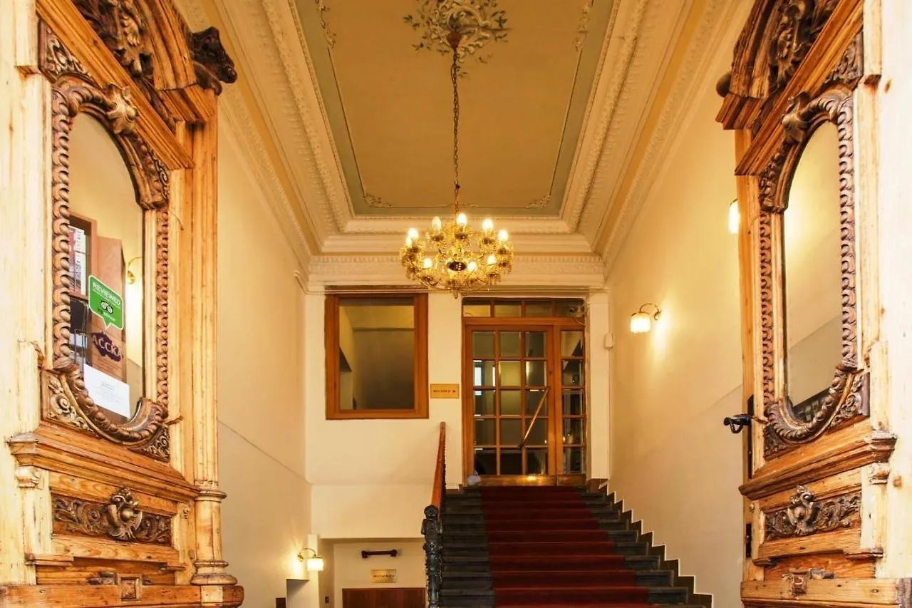 Novomestsky Hotel Πράγα 3*,