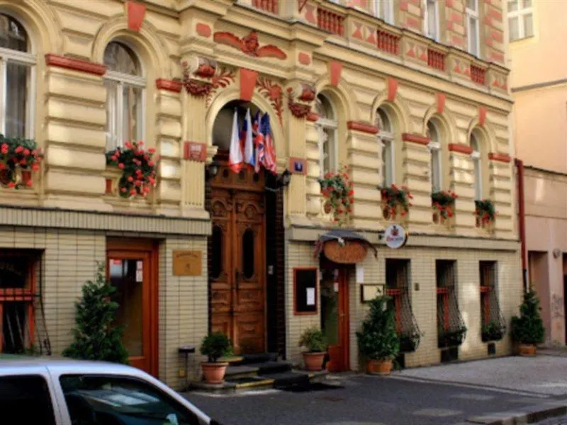 Novomestsky Hotel Praga