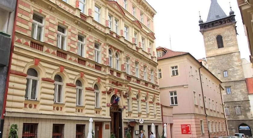 Novomestsky Hotel Praga