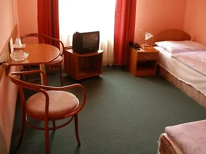 Novomestsky Hotel Praga